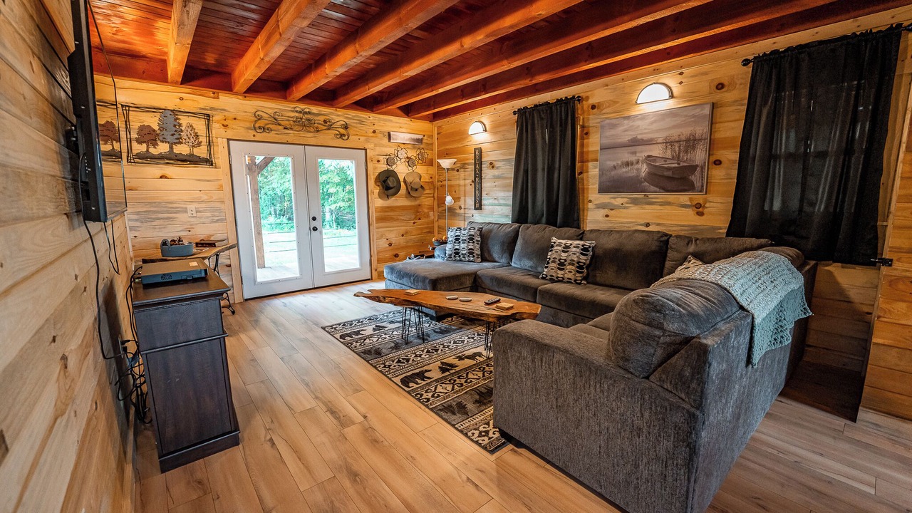 Photo of Livingroom in Hamden