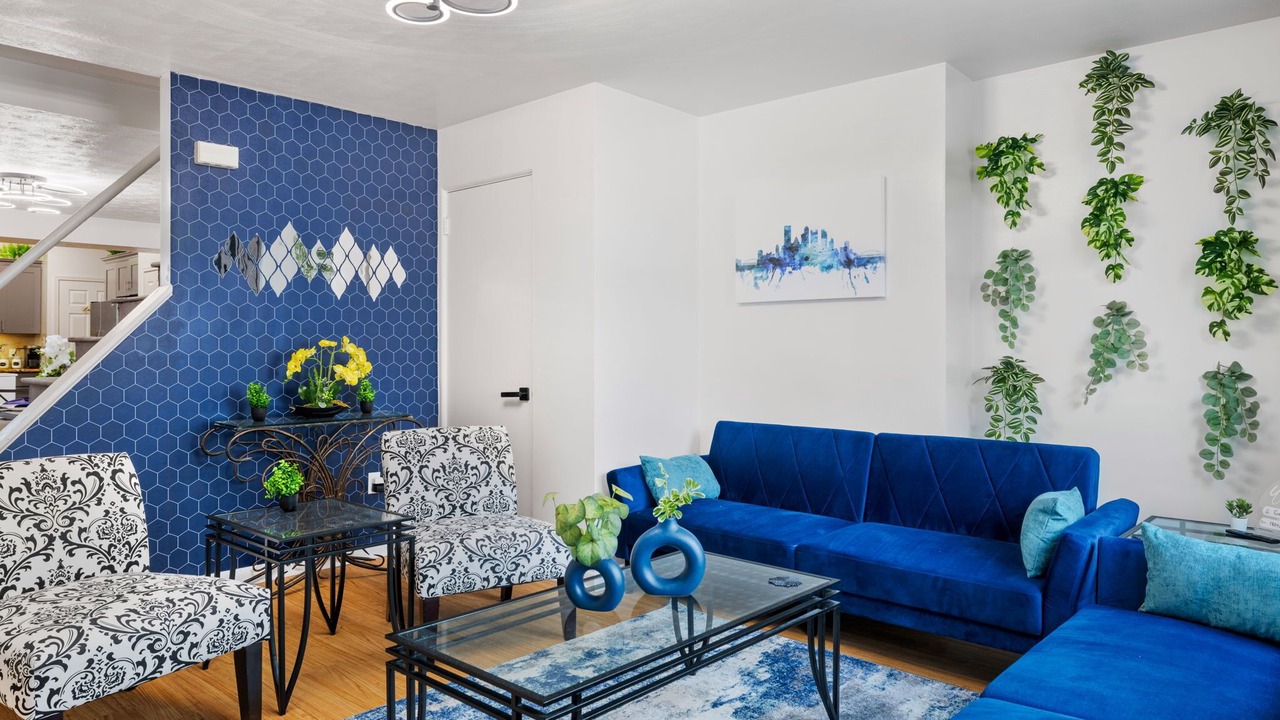 Photo of Livingroom in South Side Flats
