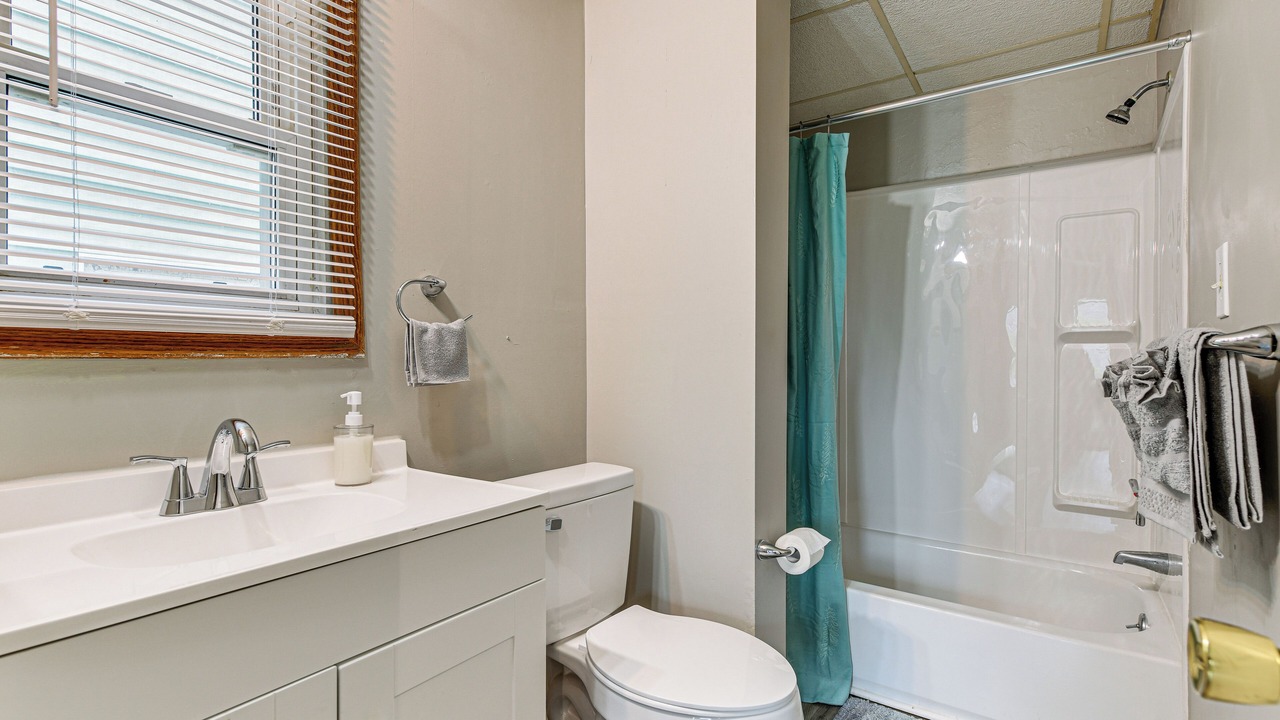 Photo of Bathroom in North Tonawanda