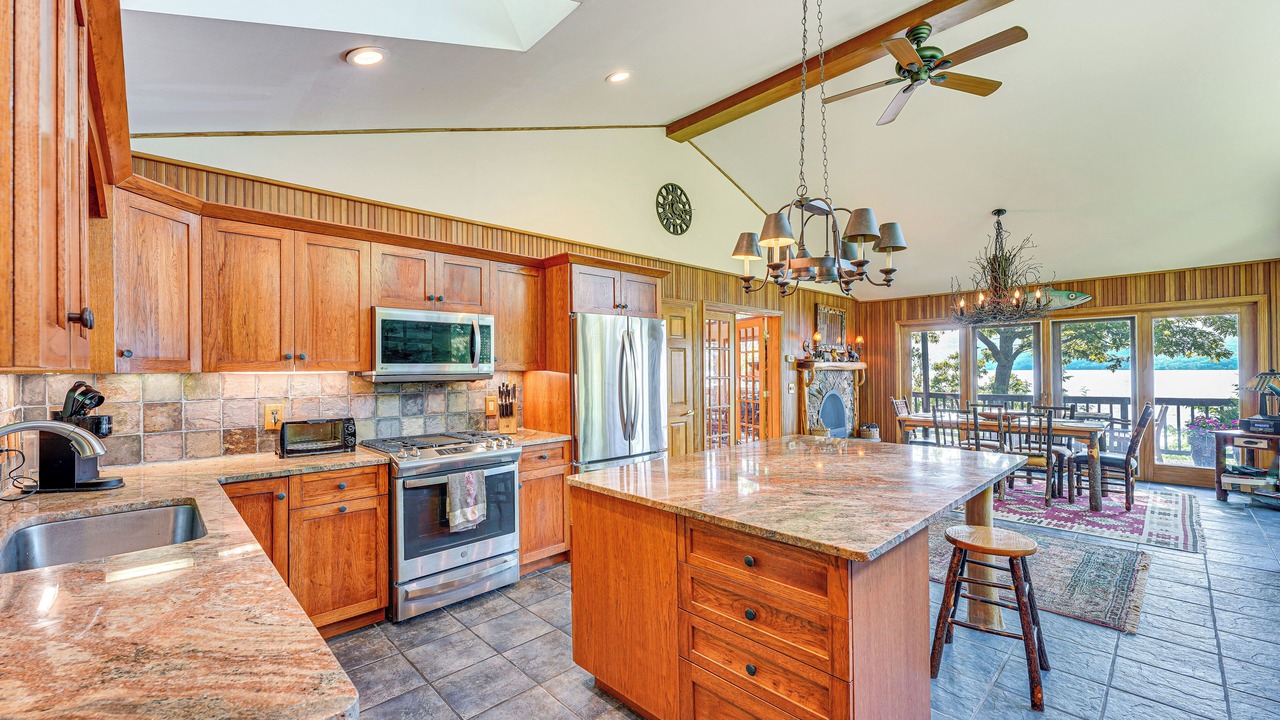Photo of Kitchen in Putnam Station