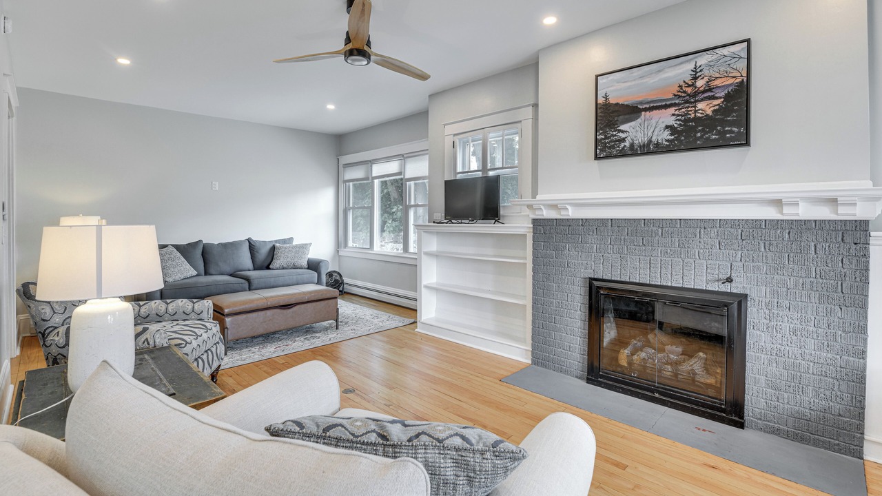 Photo of Livingroom in North Lake George