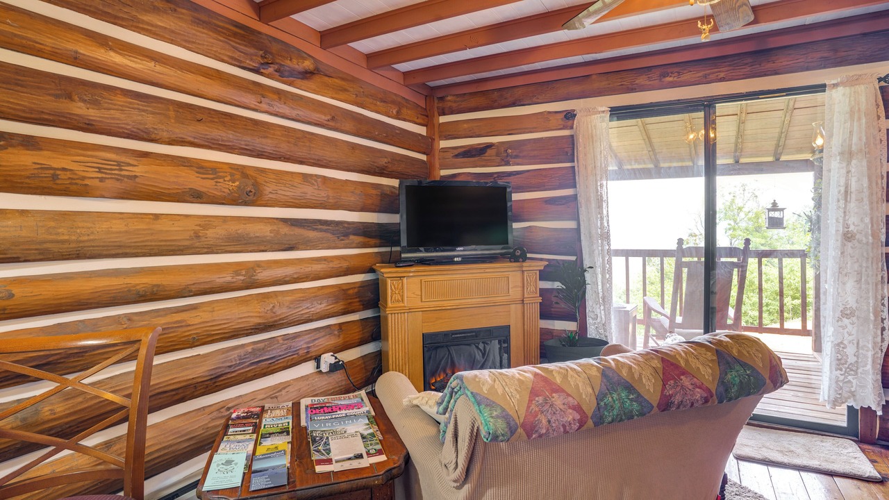 Photo of Livingroom in Stanley