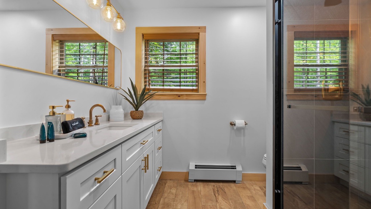 Photo of Bathroom in Brownfield