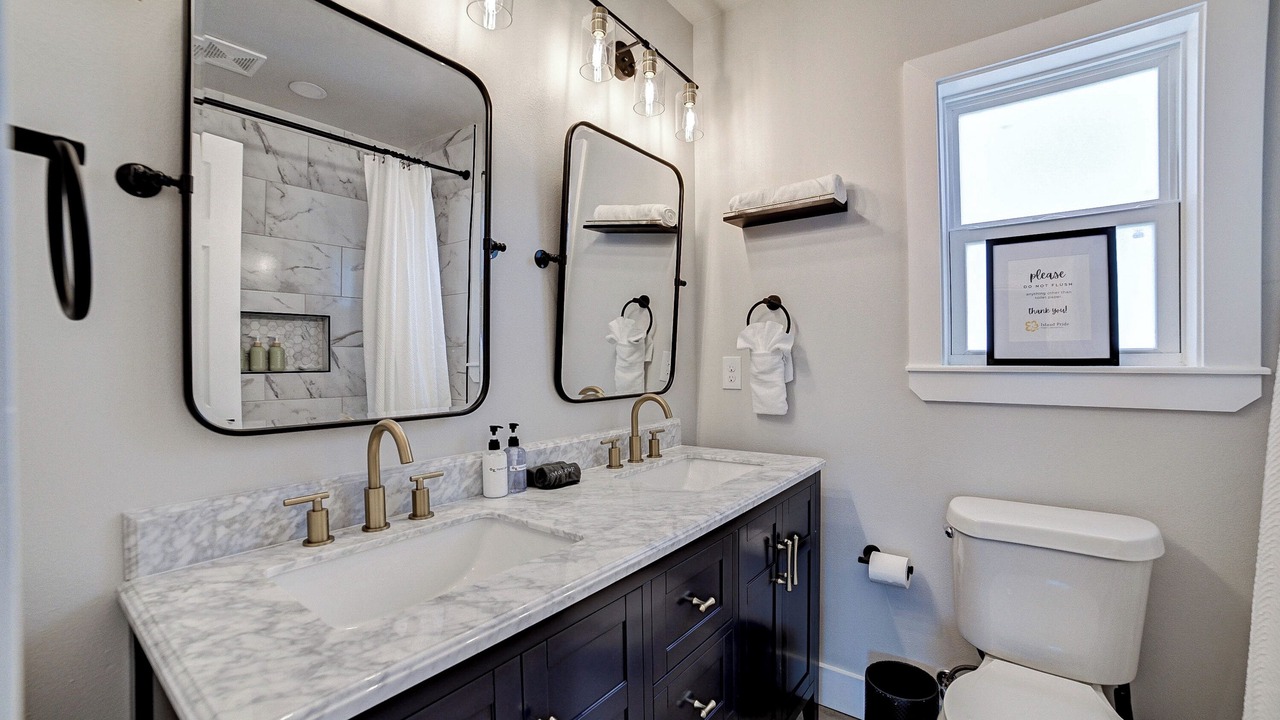 Photo of Bathroom in San Jacinto