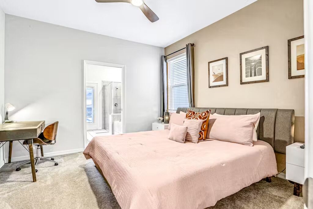 Photo of Bedroom in Davenport