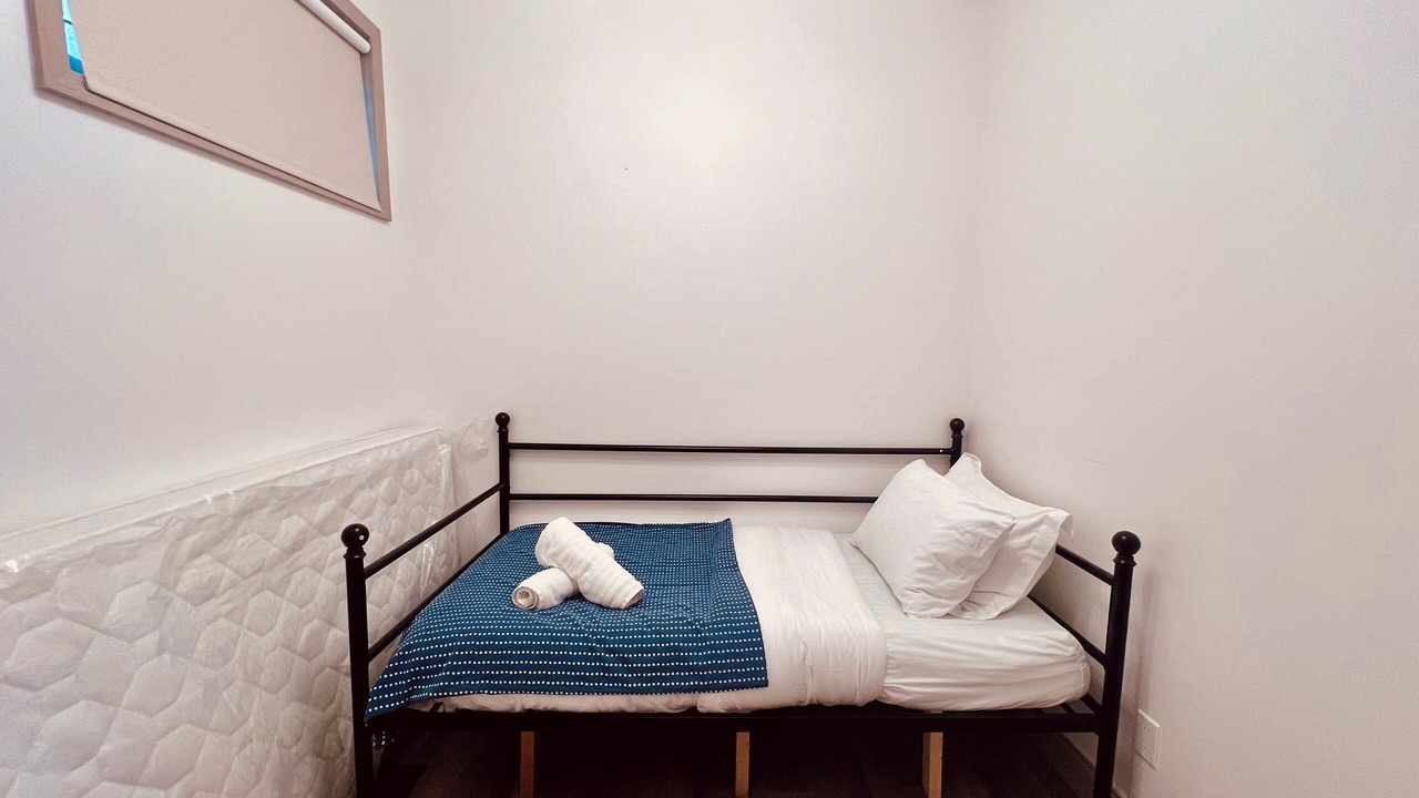 Photo of Bedroom in Downtown Niagara Falls