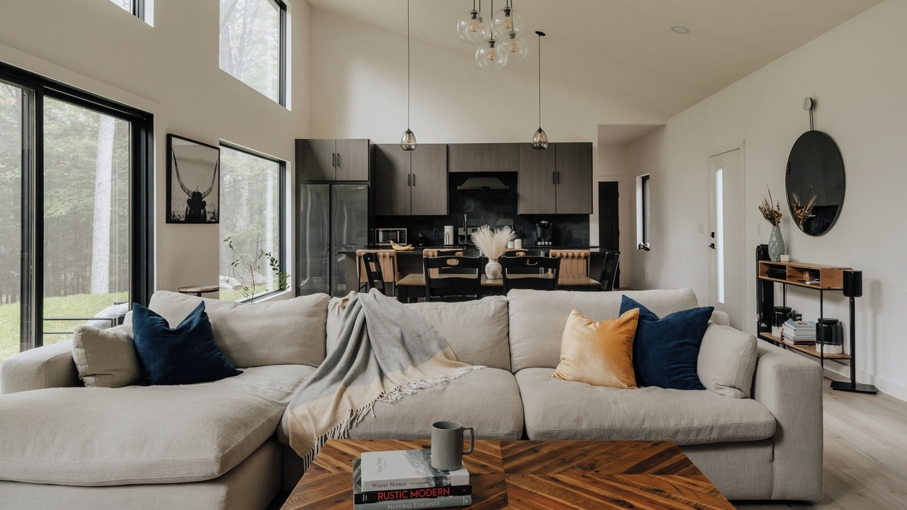Photo of Livingroom in Tannersville