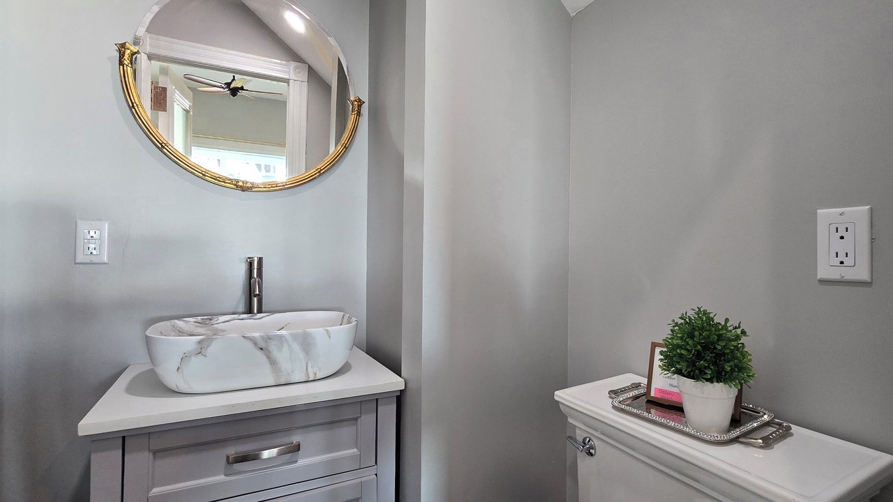 Photo of Bedroom in Valois