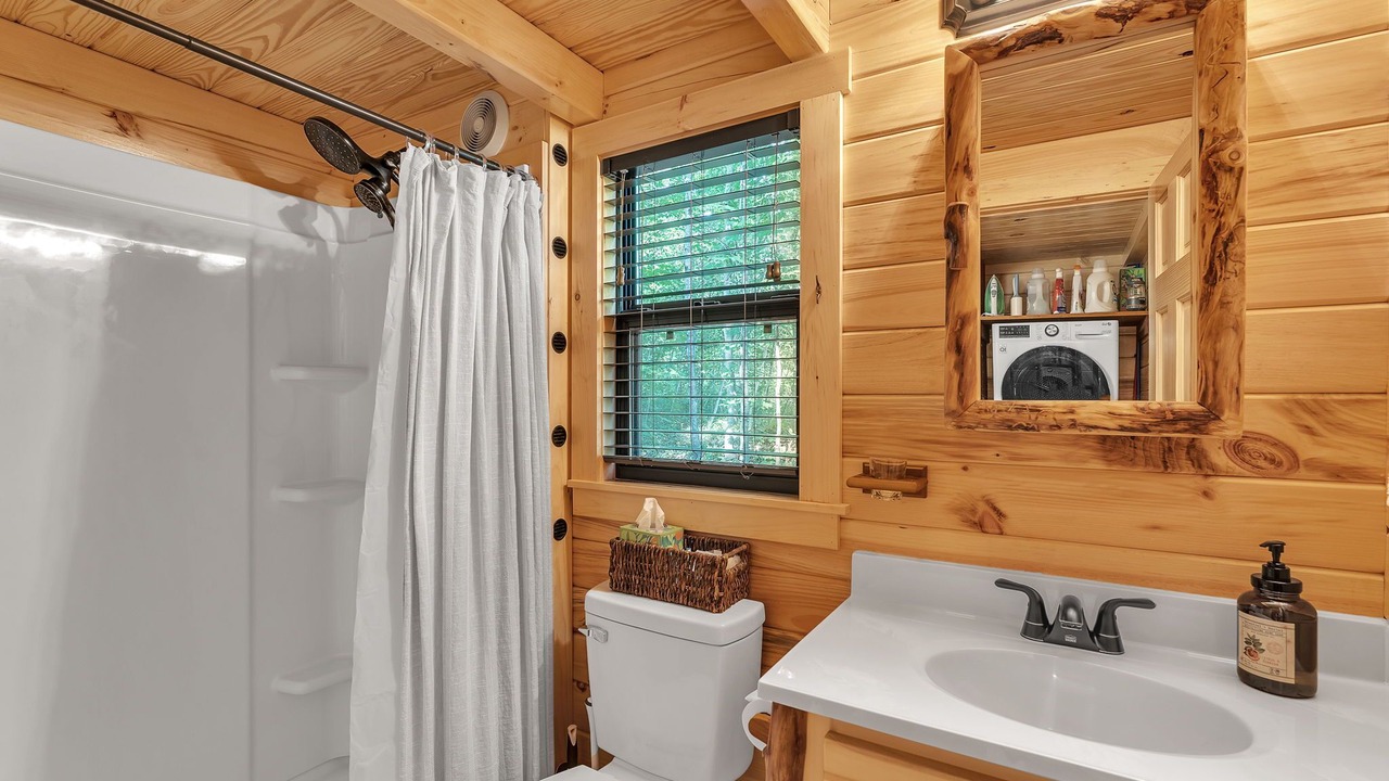 Photo of Bathroom in Jay