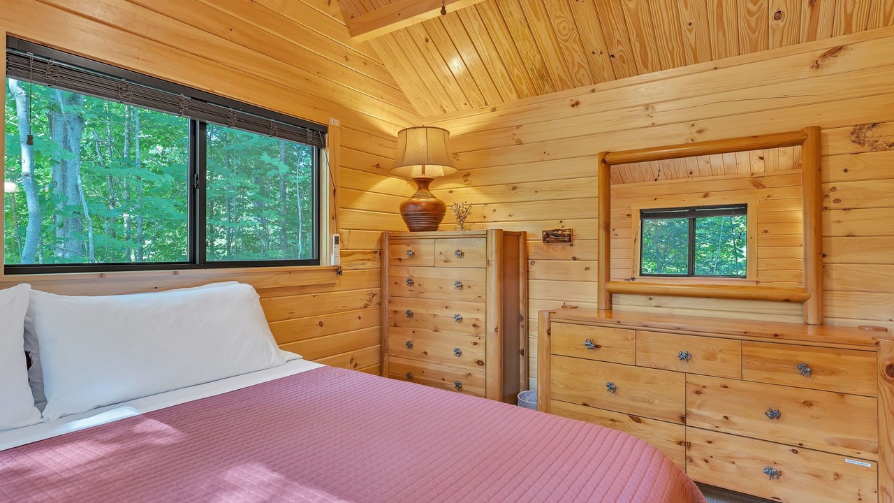 Photo of Bedroom in Jay