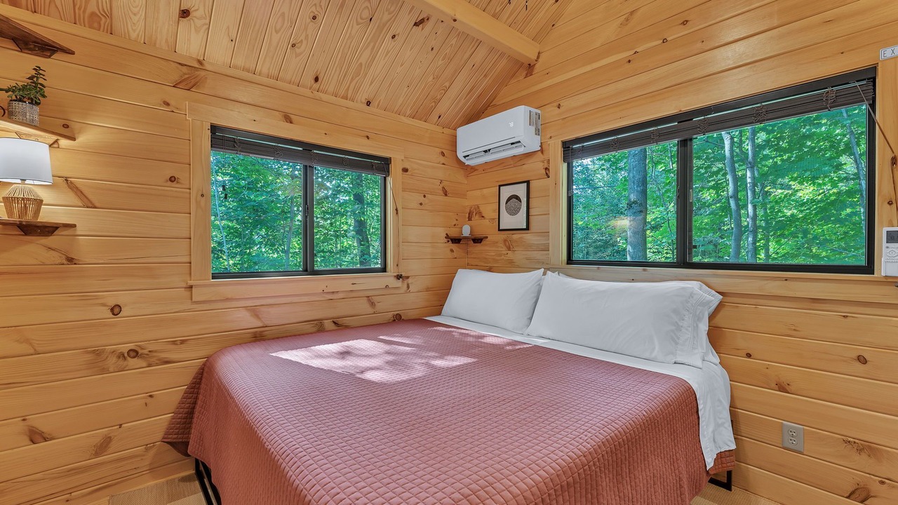 Photo of Bedroom in Jay