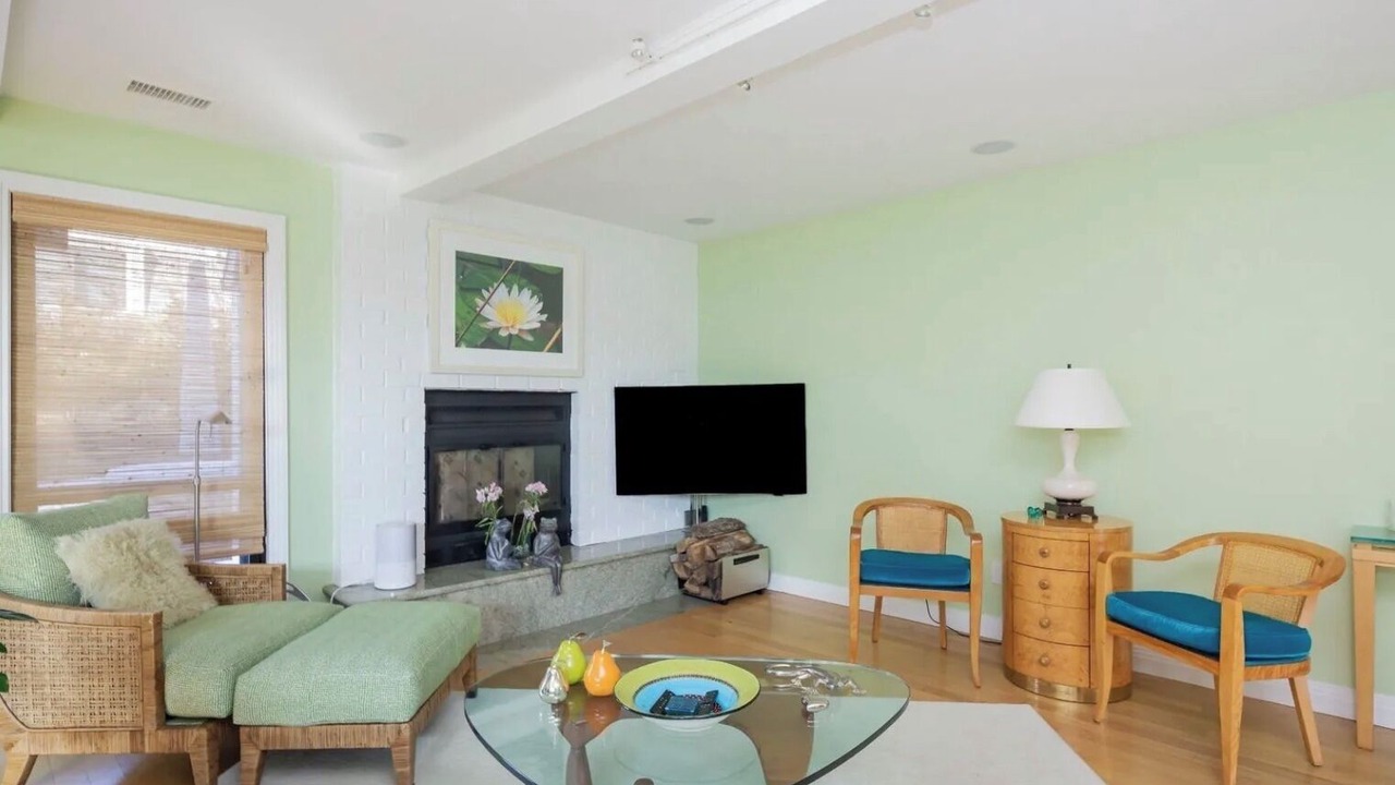 Photo of Livingroom in Southampton