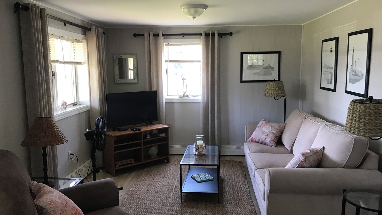 Photo of Livingroom in Hampton