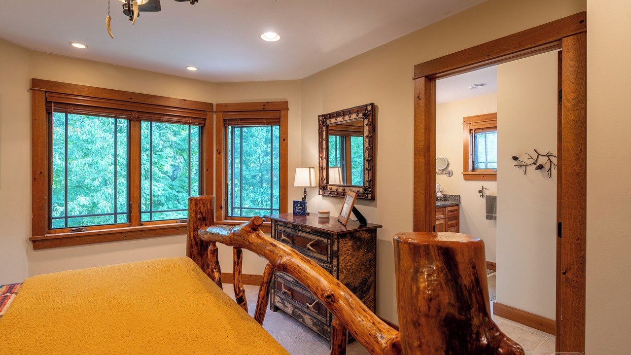 Photo of Bedroom in Lake Placid