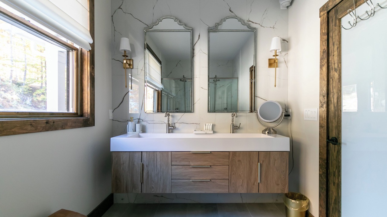 Photo of Bathroom in Campton