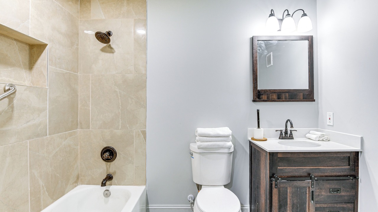 Photo of Bathroom in Mondawmin