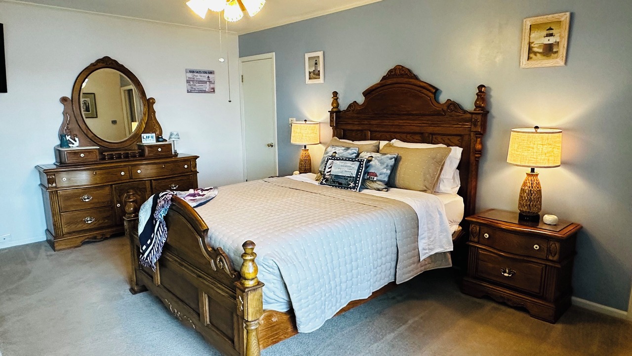 Photo of Bedroom in Day