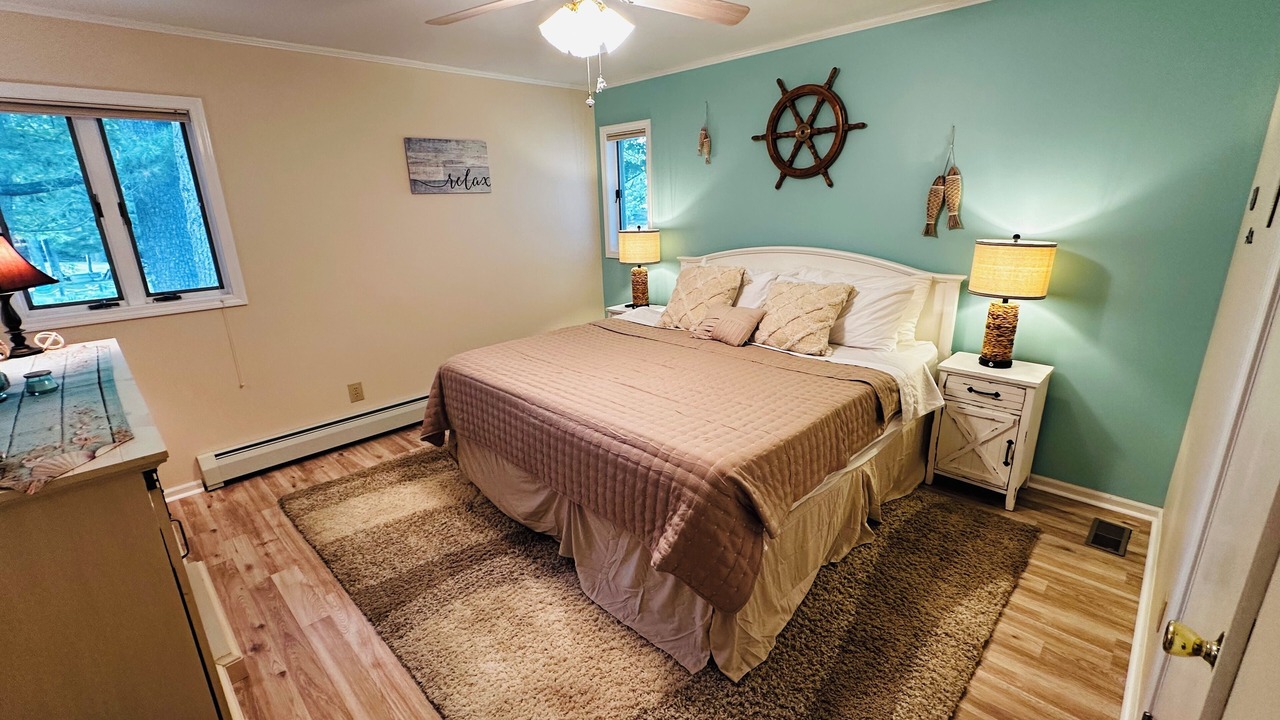 Photo of Bedroom in Day