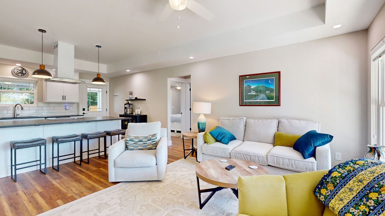 Photo of Livingroom in Pilot Mountain