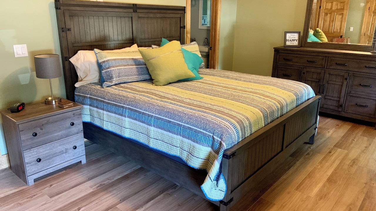 Photo of Bedroom in Ticonderoga