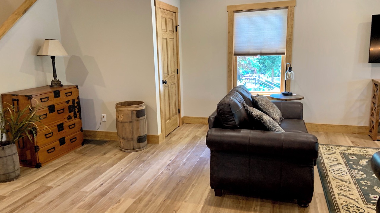 Photo of Livingroom in Ticonderoga