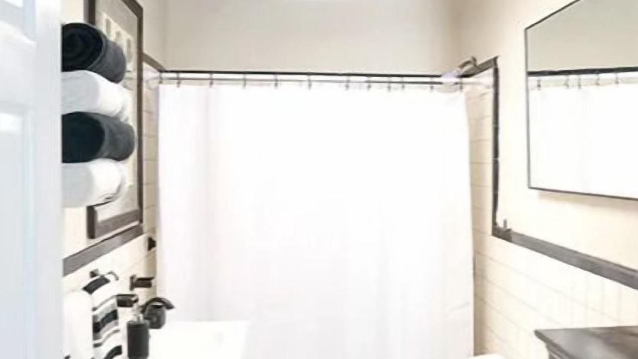 Photo of Bathroom in Logan