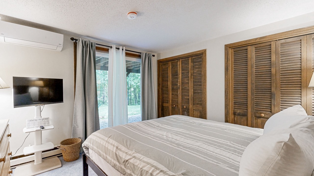 Photo of Bedroom in Birch Hill