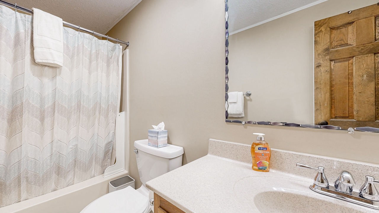 Photo of Bathroom in Birch Hill