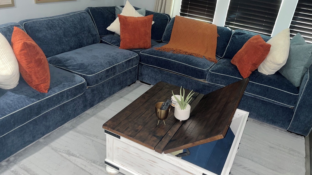 Photo of Livingroom in Downtown Buffalo
