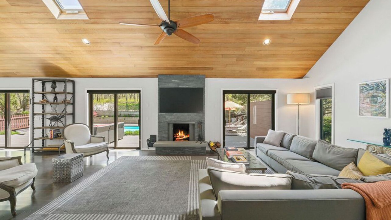 Photo of Livingroom in Water Mill
