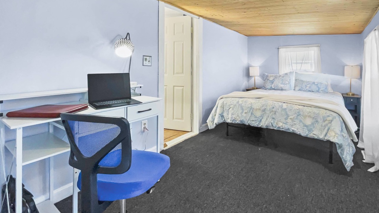 Photo of Bedroom in Newbury