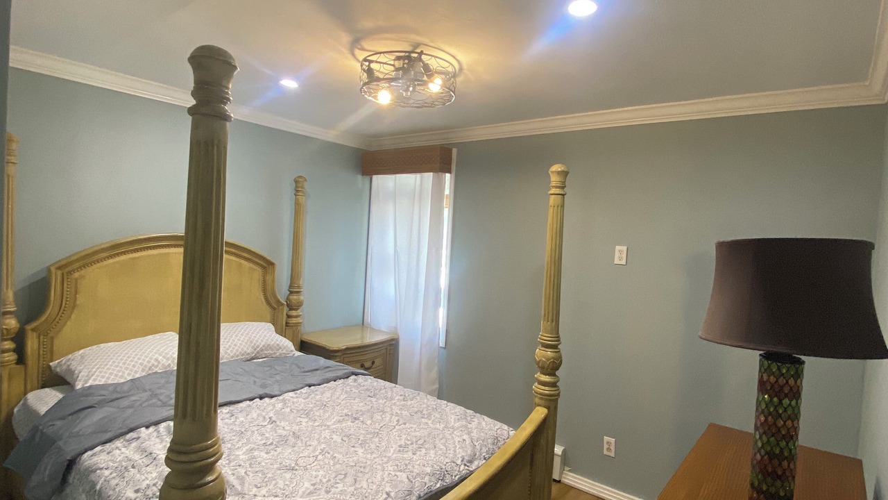 Photo of Bedroom in Elmont