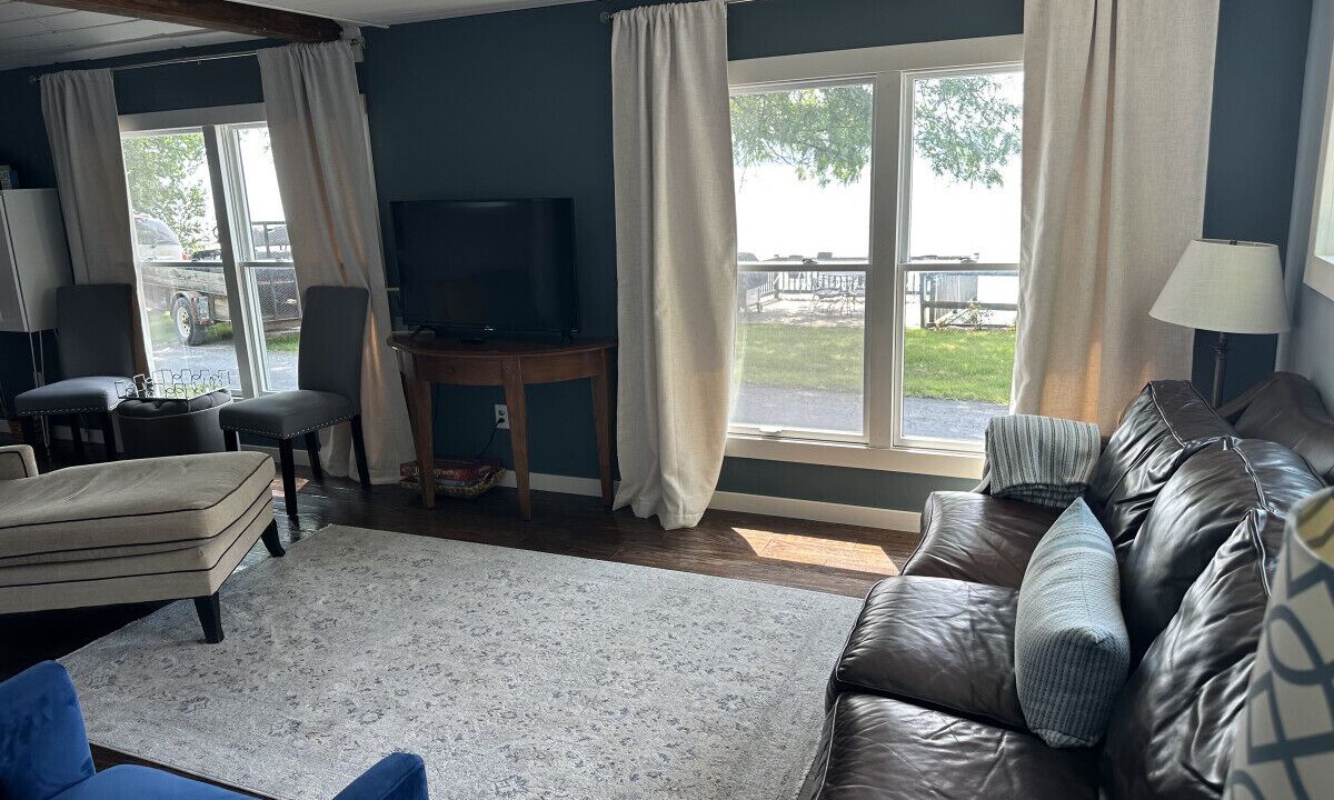 Photo of Livingroom in Town of Ledyard