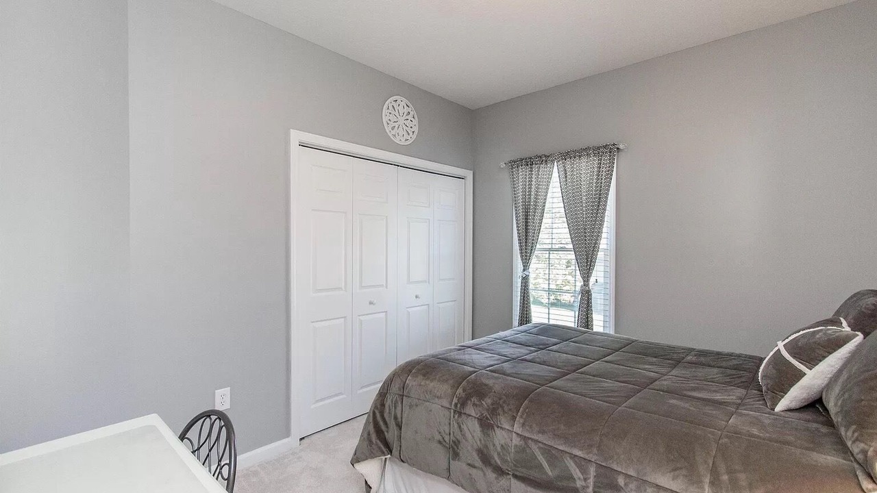 Photo of Bedroom in Blacksburg