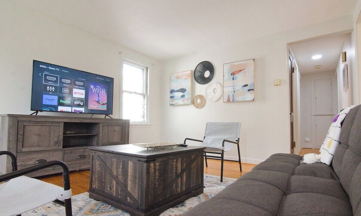 Photo of Livingroom in Eggertsville