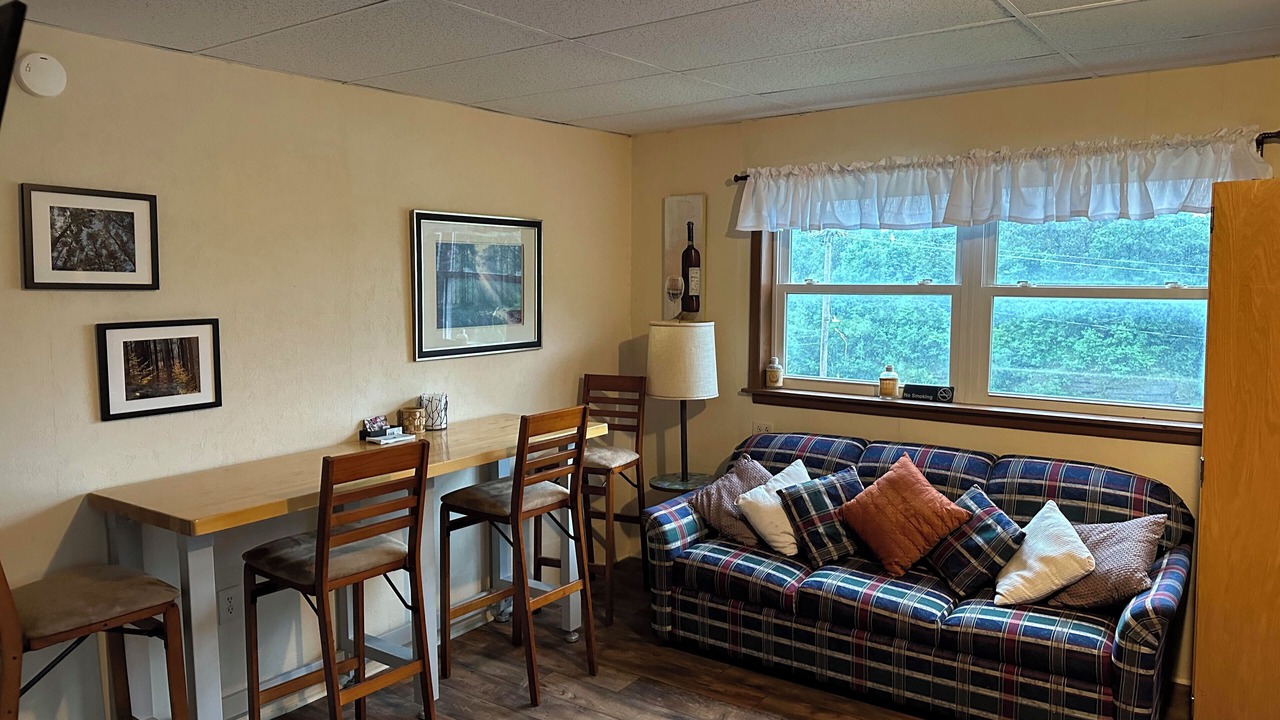 Photo of Livingroom in Town of Denmark