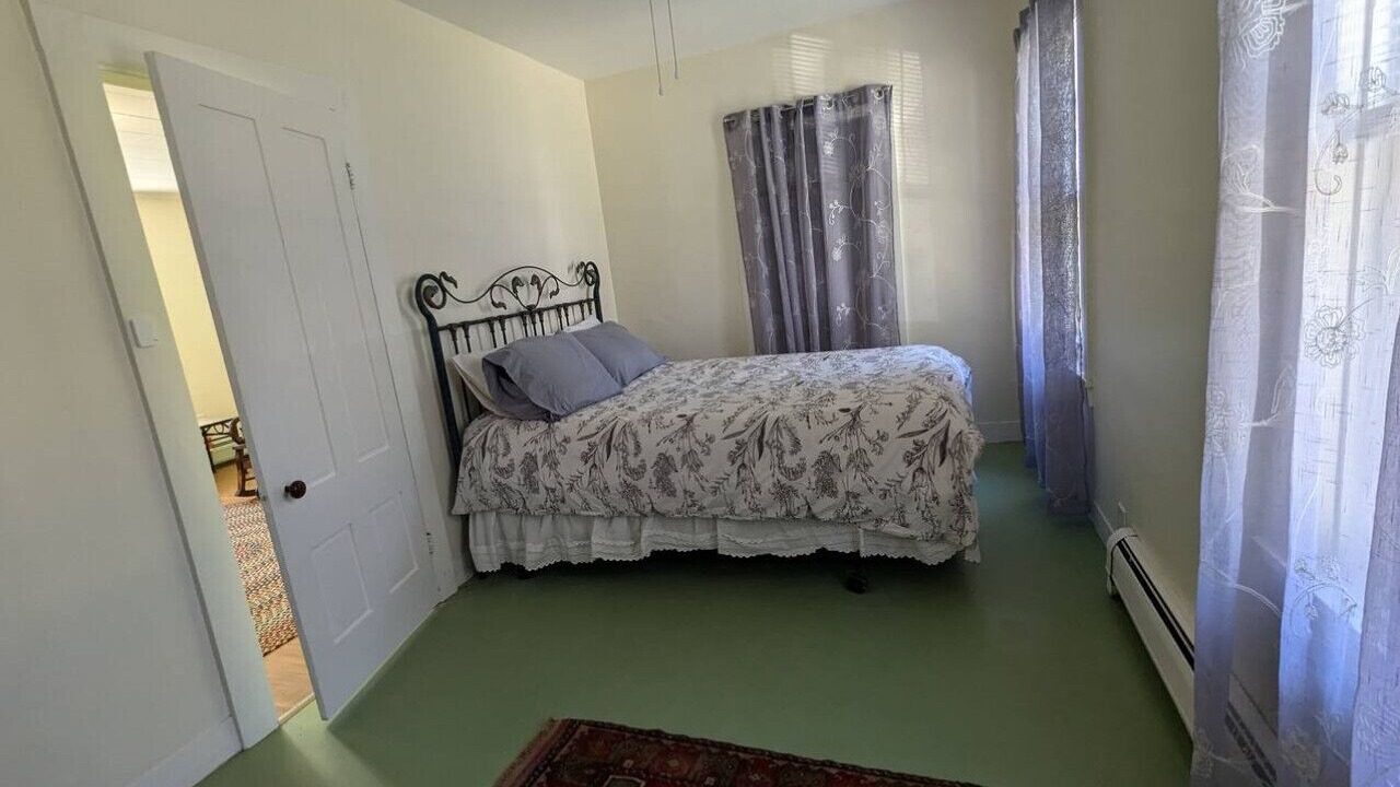 Photo of Bedroom in Shelburne Falls
