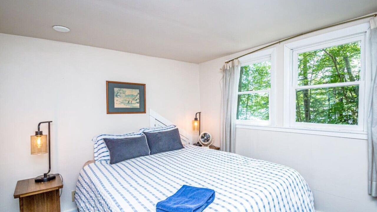 Photo of Bedroom in Newbury