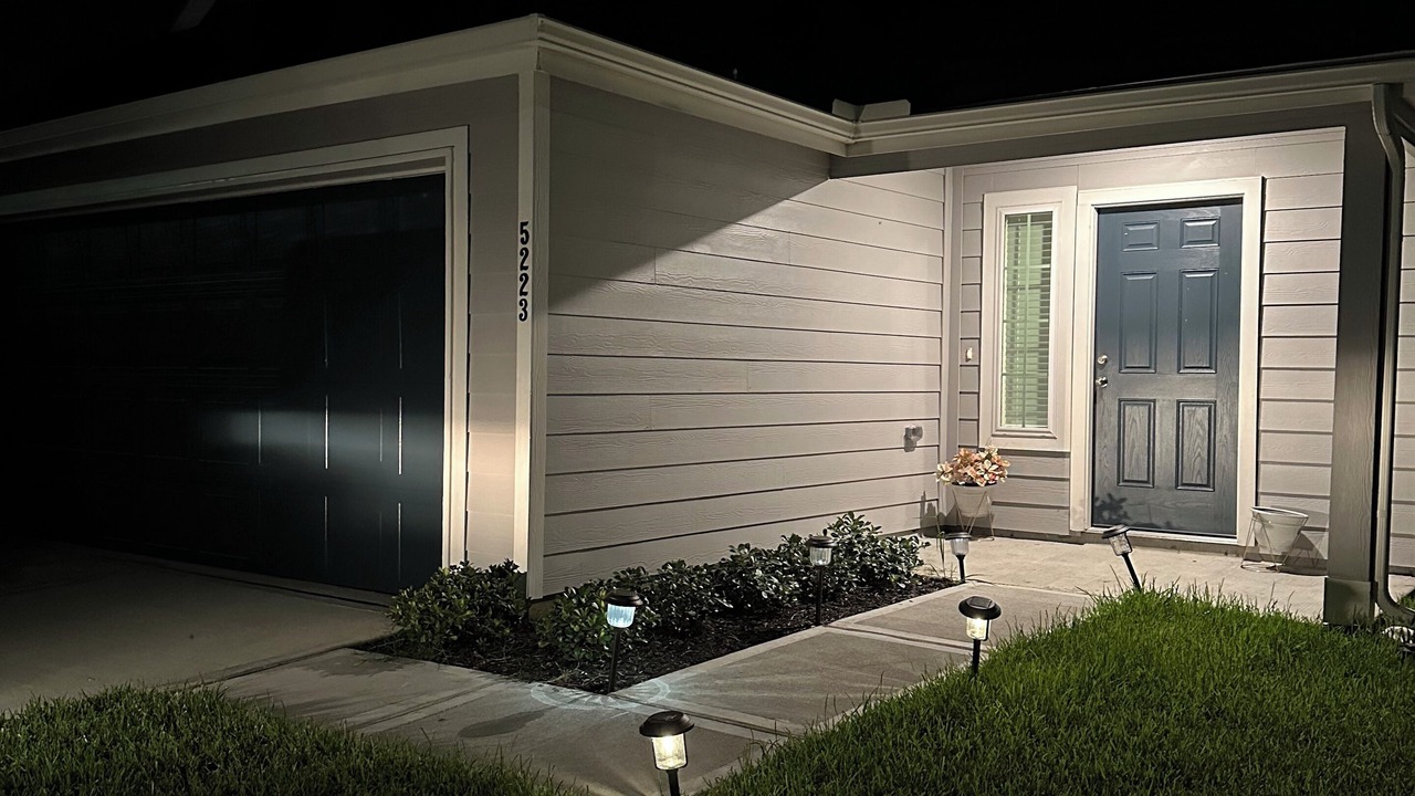Photo of Outdoor in Iowa Colony