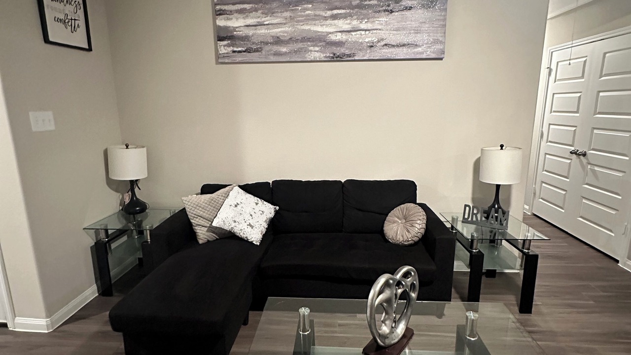 Photo of Livingroom in Iowa Colony