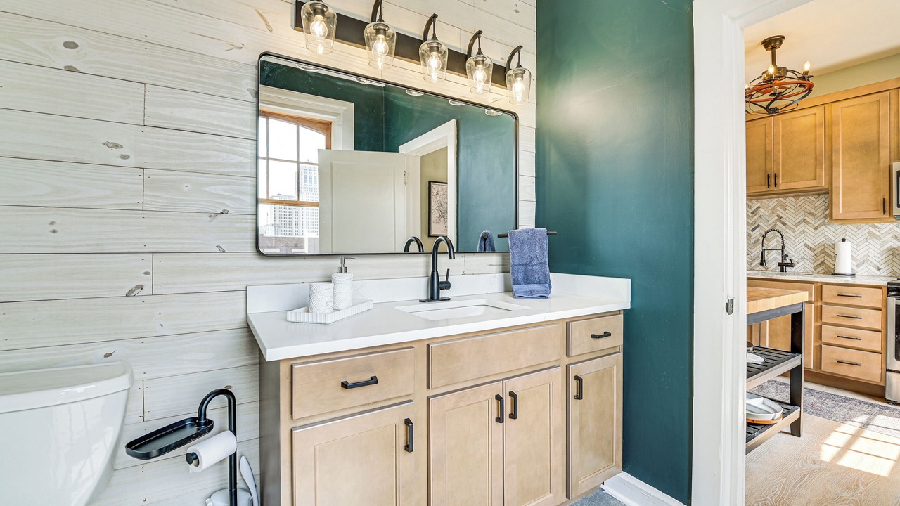 Photo of Bathroom in Albany