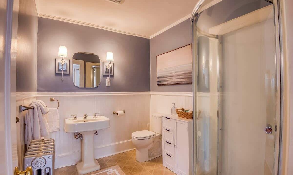 Photo of Bathroom in Dover