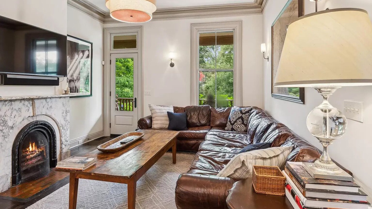 Photo of Livingroom in Mamaroneck