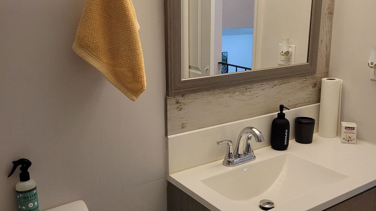 Photo of Bathroom in South Huntington