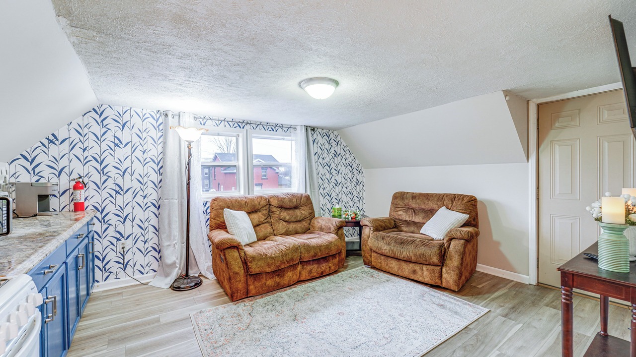 Photo of Livingroom in Dexter