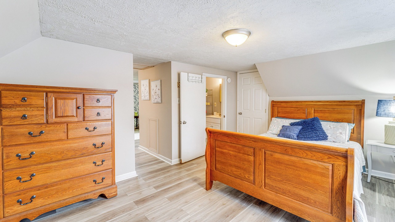 Photo of Bedroom in Dexter