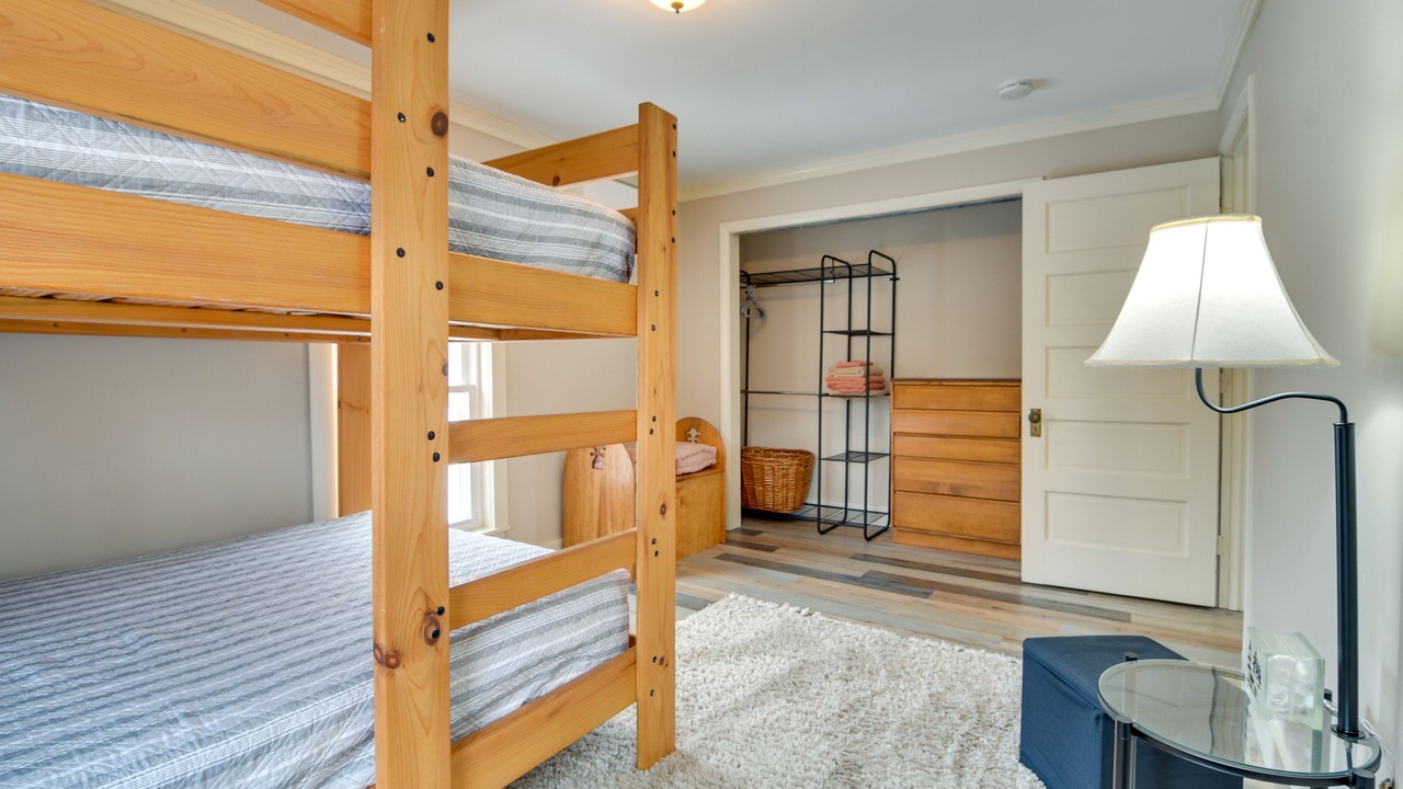 Photo of Bedroom in Bethlehem