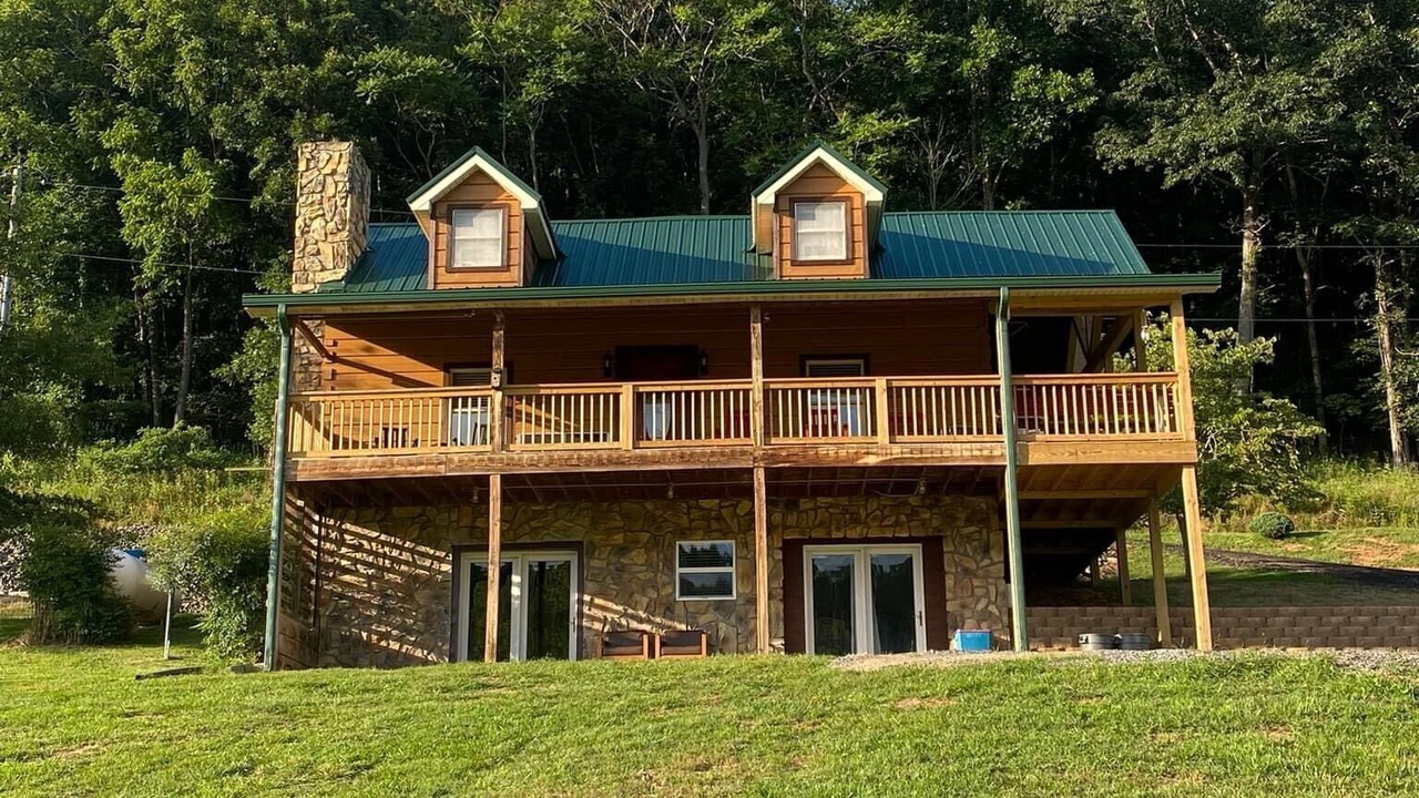 Photo of Outdoor in Max Meadows