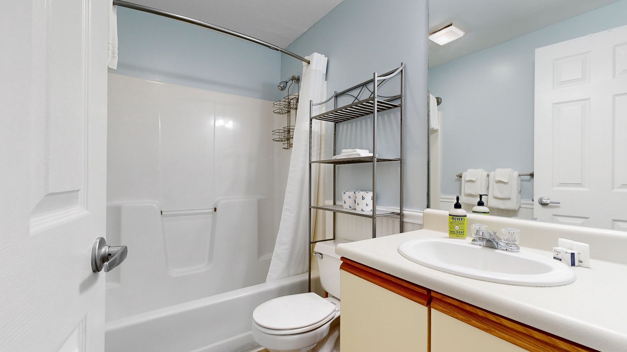 Photo of Bathroom in Thornton