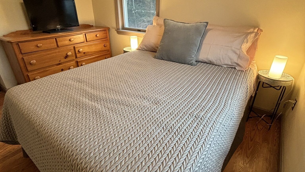 Photo of Bedroom in East Burke